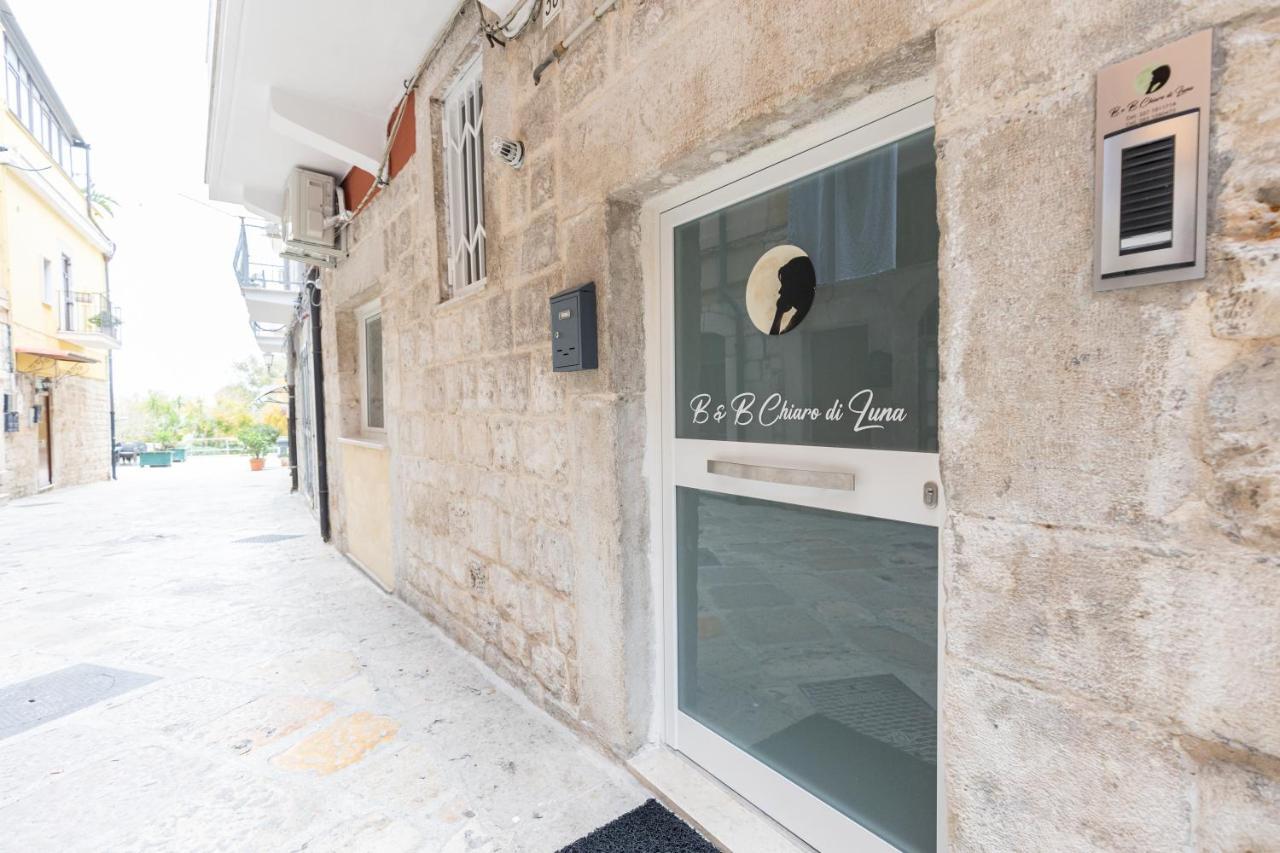 B&B Chiaro Di Luna 바를레타 외부 사진